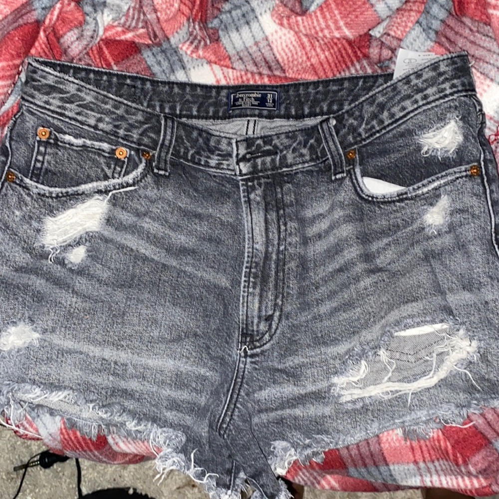 abercrombie black denim shorts